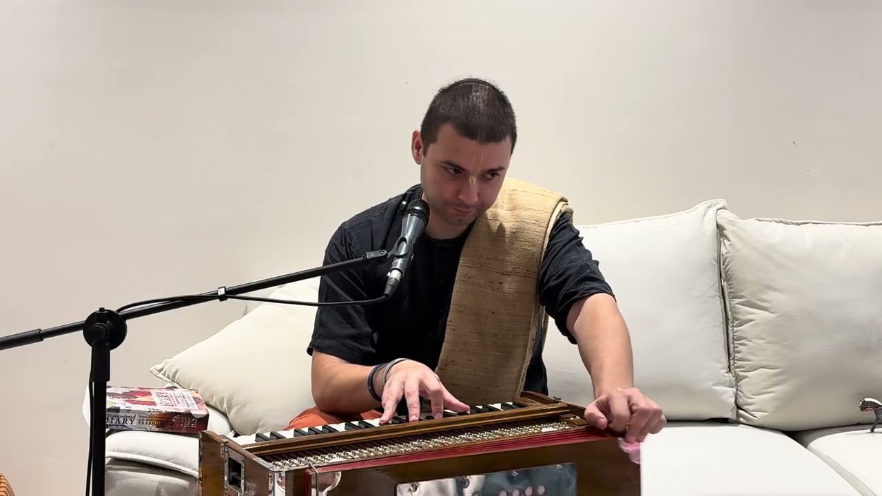 28.02.26 Киртан у Девакинанданы дома