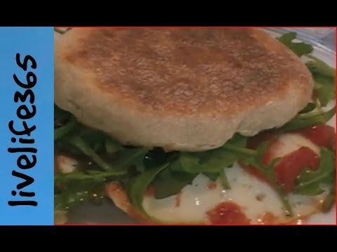 Video: Cowf At Arugula Sandwich