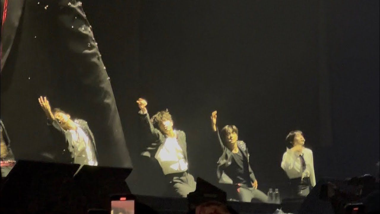 [FANCAM] 251108 THE BOYZ (더보이즈) “AIN’T SALTY” AT THE BLAZE IN JAKARTA