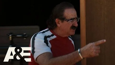 Storage Wars: Texas: Moe Takes Mary To His Secret ...
