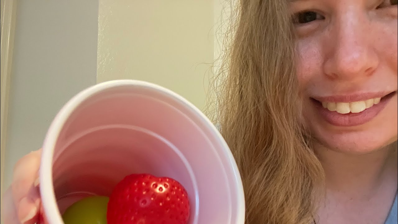 ASMR making you a smoothie ( ￼ real camera touching) 