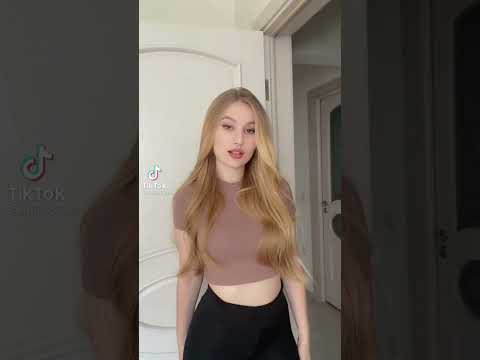 САМЫЕ КРАСИВЫЕ ДЕВУШКИ В TIK TOK 🖤🥰🖤#shorts