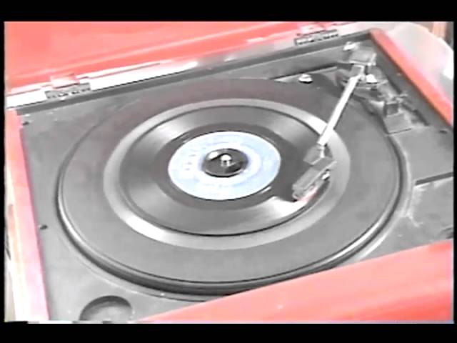 Mira RAIN DOWN TEARS-Hank Ballard and The Midnighters (1959) en YouTube Mira RAIN DOWN TEARS-Hank Ballard and The Midnighters (1959) en YouTube
