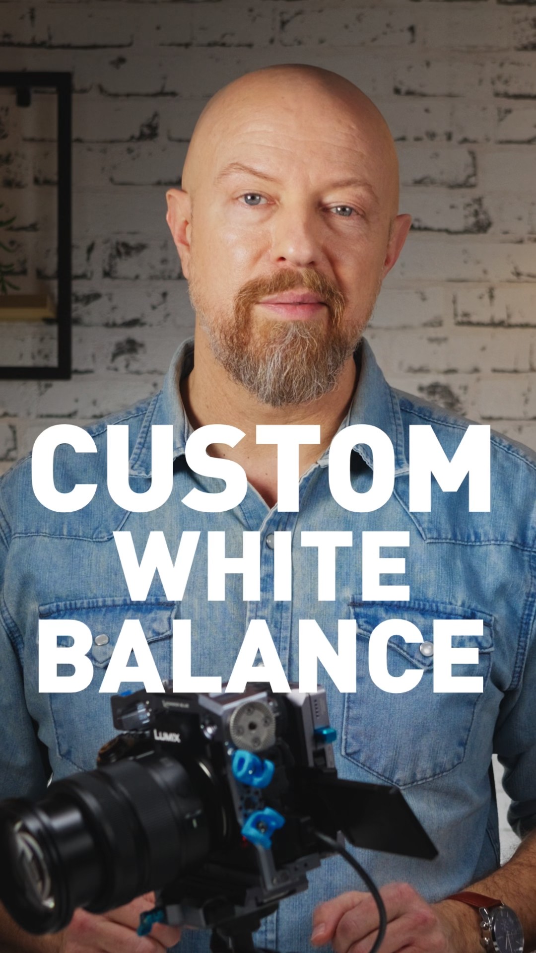 How to set custom white balance on your LUMIX camera - YouTube