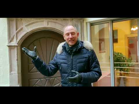 Video: Dennis Drinkwater nettoverdi: Wiki, gift, familie, bryllup, lønn, søsken