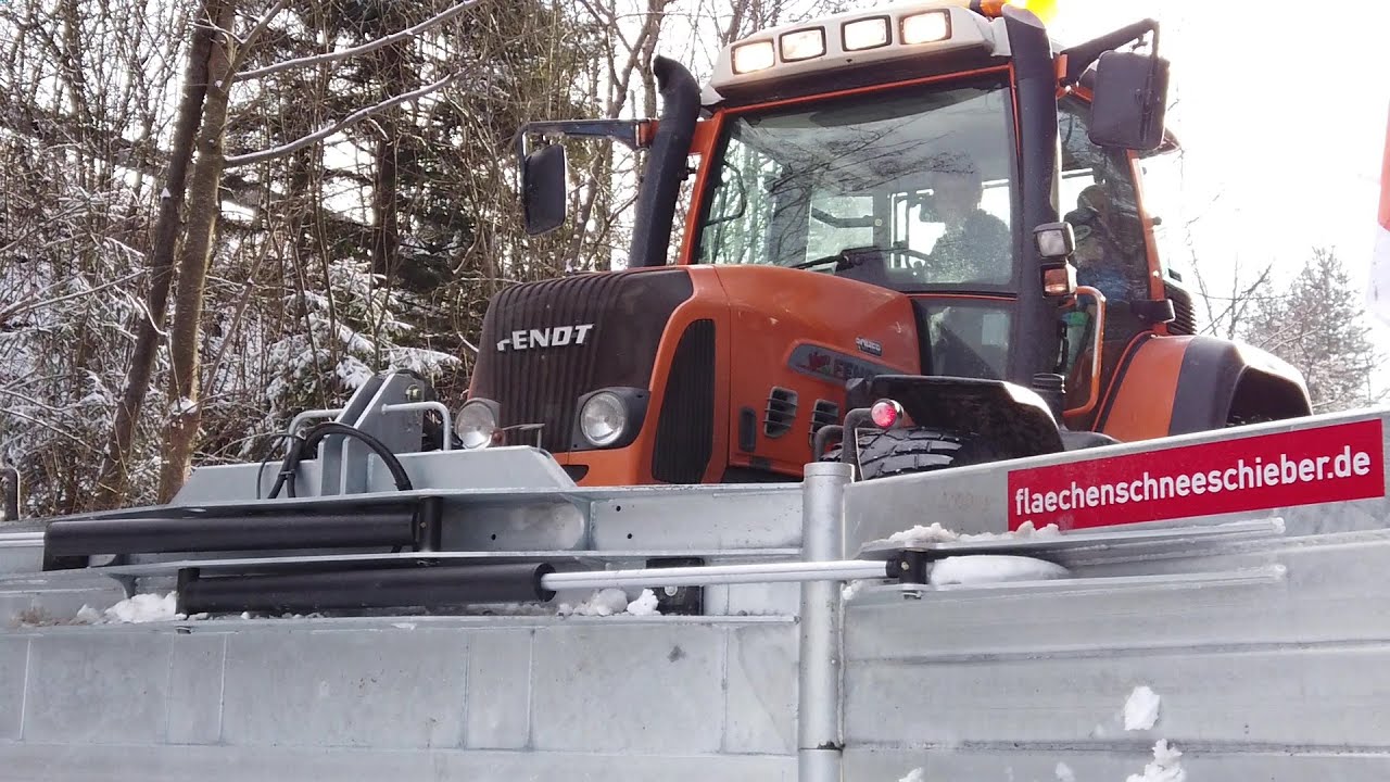 LU-Herzog Winterdienst XXL | Fächenschneeschieber | Fendt 716 | Schneeräumung | Springer Streuer, AT