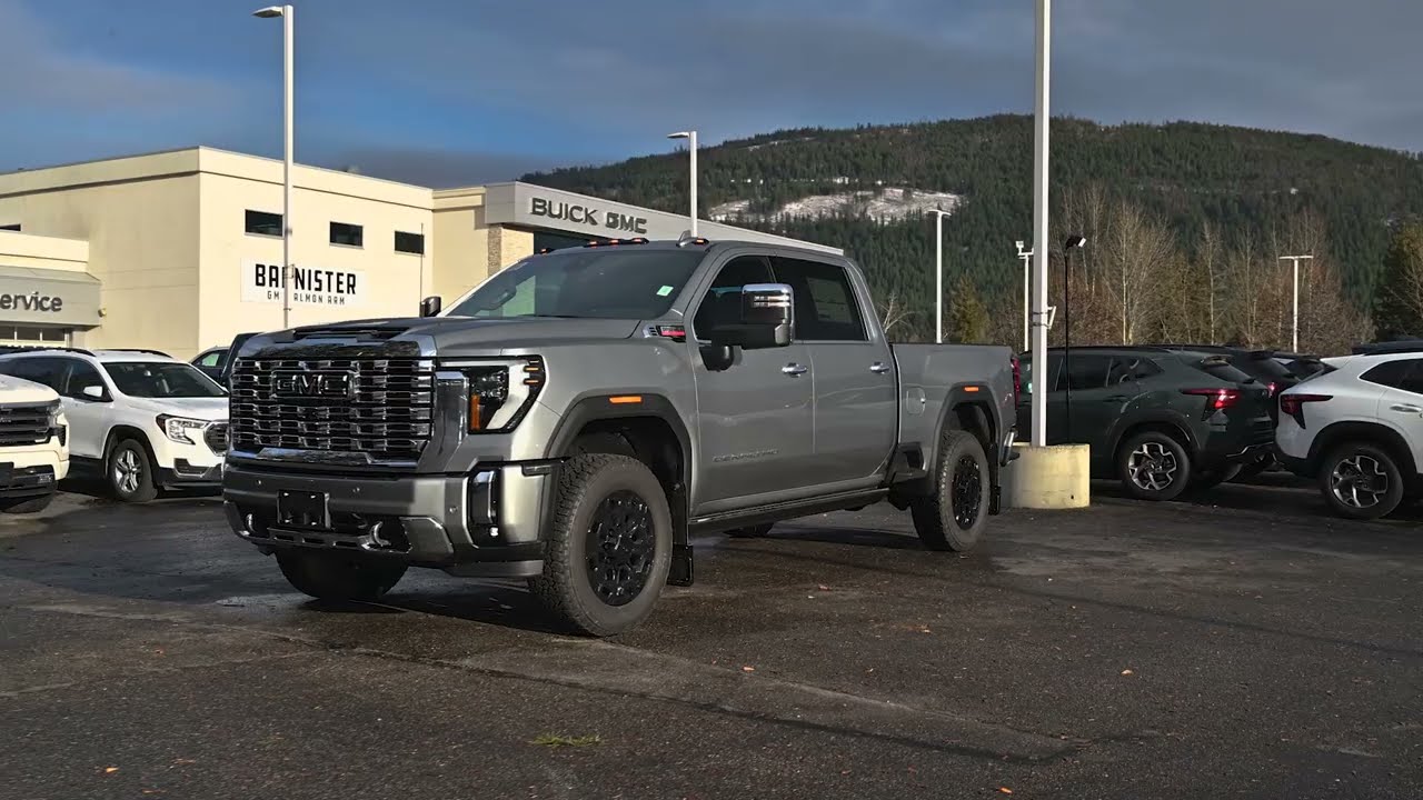 2026 GMC Sierra 3500HD Denali 4WD Crew Cab Standard Box Denali
