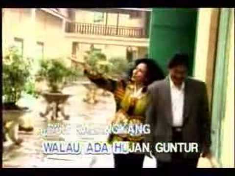 KALANGKANG CINTA - CAMELIA MALIK