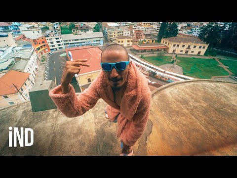Ivan Pino &amp; Los Nosotros - Vivas (Videoclip Oficial)