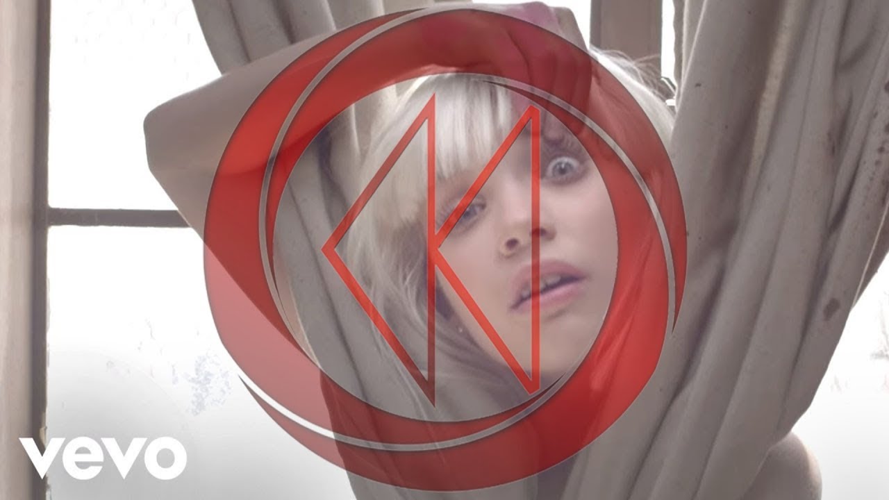 (Reverse Plus) Sia Chandelier (Official Music Video) YouTube