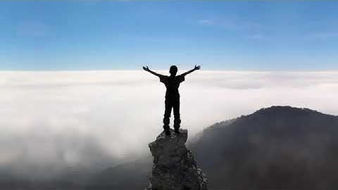 تلاوة هادئة تفيض جمالاً أرِح بها بالك ومسمعك