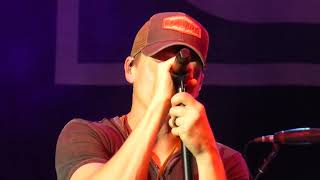 3 Doors Down Live. &quot; LOSER &quot;  Awesome live performance