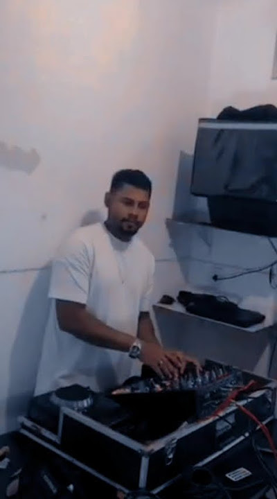 Tech-house - Advent vs Taiki Nulight (by John Luke Mix) cdj 350 pionner ddm behringer 4000 no sync