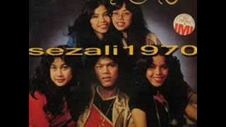 Quinary M - Cinta Palsu