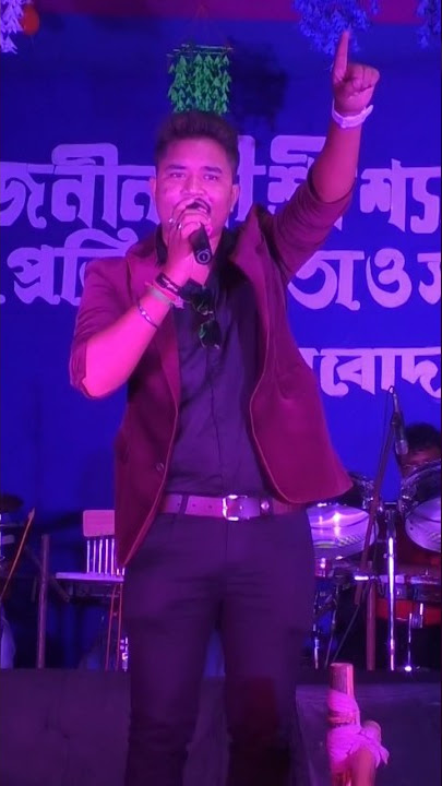 ladki aankh mare Viral stage performance #hindisong #stageprogram #bollywoodsongs #dancesong2023