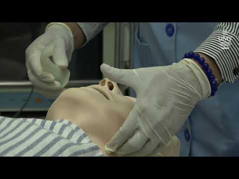 Video: Cara Memeriksa Airway, Breathing dan Circulation: 12 Langkah