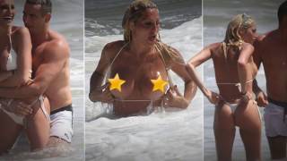 vicky xipolitakis Sexo y Topless en la playa Fotos