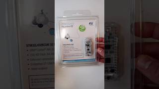 Unboxing Nucleo-32 L432 with STM32 32-bit ARM Cortex-M4 microcontroller #shorts