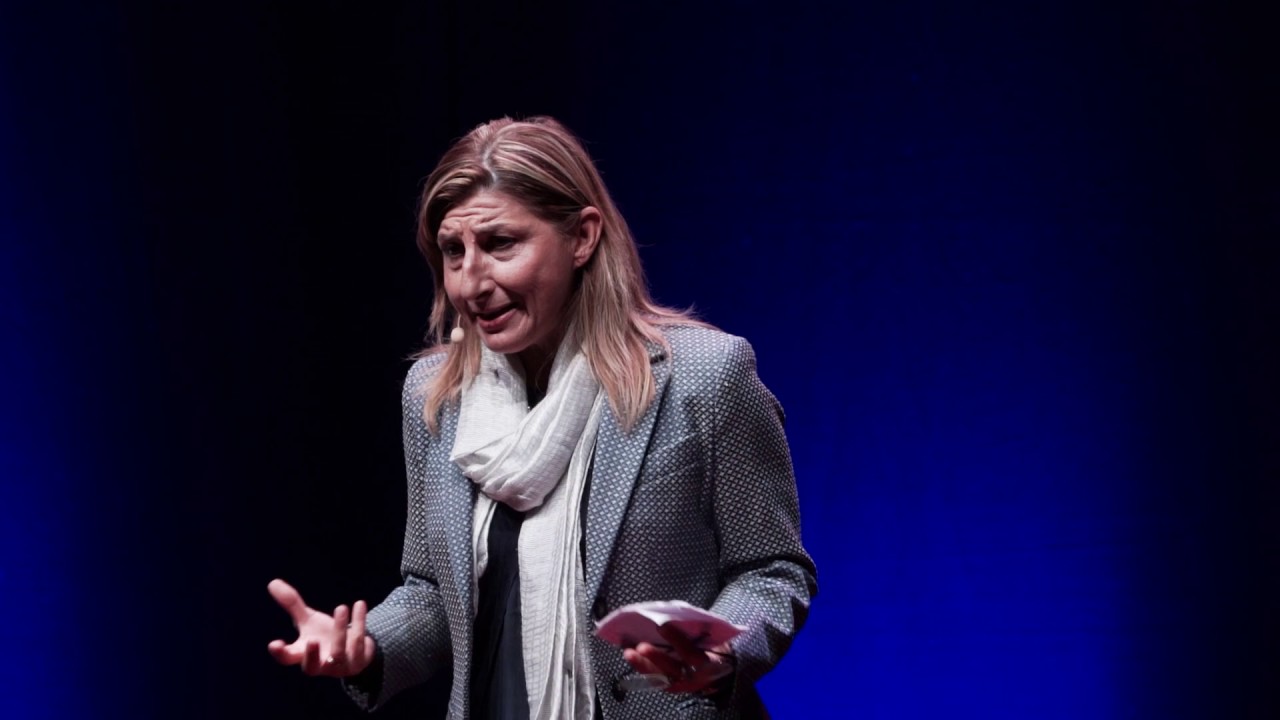 TRECENTOMILA NUOVI LAMPEDUSANI | Giusi Nicolini | TEDxCNR - YouTube