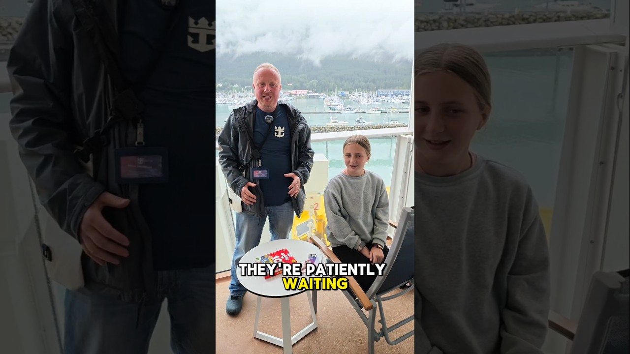 🛏️ Cabin 7172 Room Tour - Obstructed View Balcony Stateroom on the Ovation of the Seas 🚢
