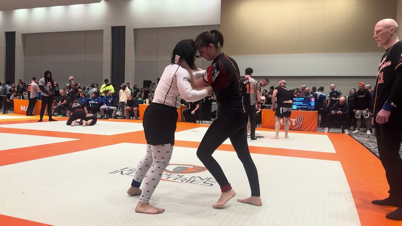 2025.03.02 - Arnold 2025 Grappling Female Beginner 145 lb Masters, Match 2