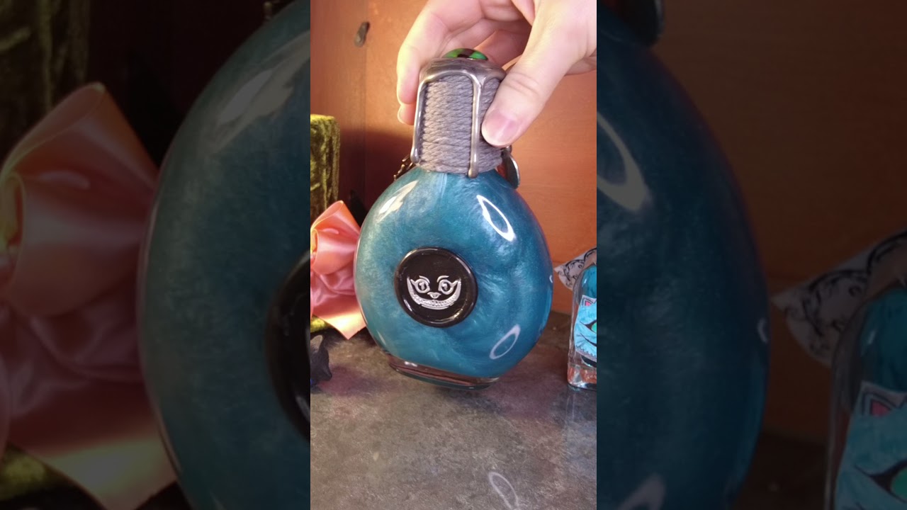 Invisibility potion by Aravis Potions