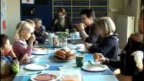 Sequence 1 DVDmarianne MPEG 4 300Kbps Streaming