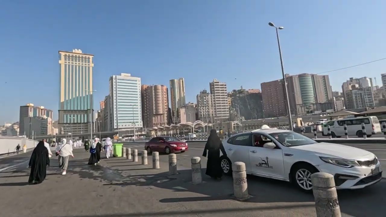 جولة صباحية في مكة والطريق من الحرم إلى فندق ماسة البدائع شاهد!