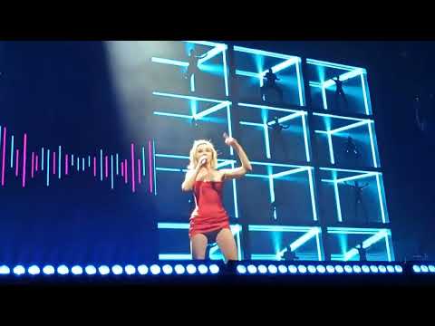 Полина Гагарина - Тени (Новосибирск 14.10.23)