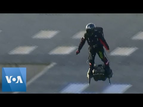 French Inventor Flies Across English Channel on Hoverboard 