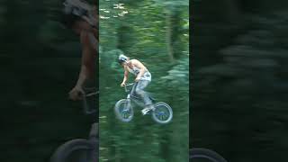 #dirtbike #jump #tricks #bicycle