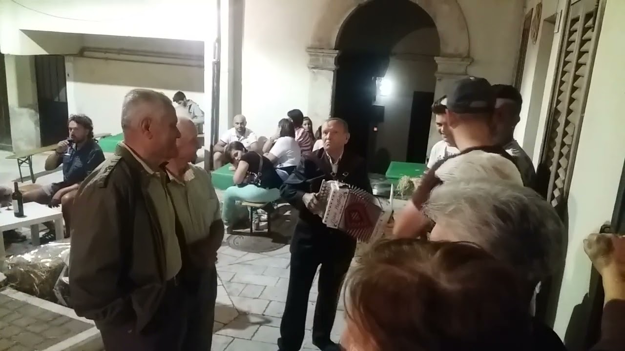 Tarantella Vietri Amici