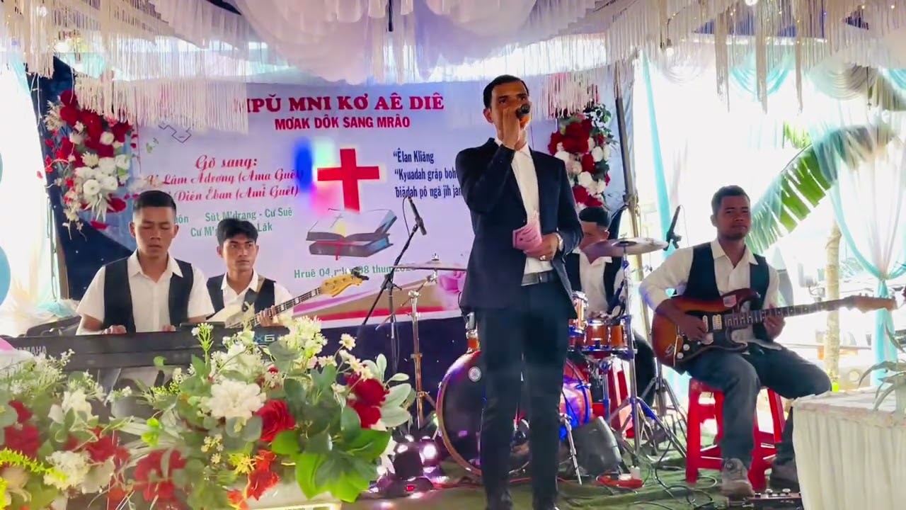 CHÚA CHÚNG TA // Mc Luin — Band Phi An cover (nhạc thánh tin lành)