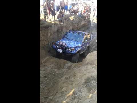 pata a esa mierda es un toyota