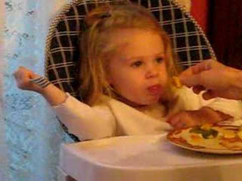 kids eating - YouTube