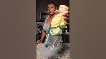 cucumber/lemon water😍 It’s so refreshing! Hope you try it😘 #fy #fypシ゚viral #lemon #cucumber #water