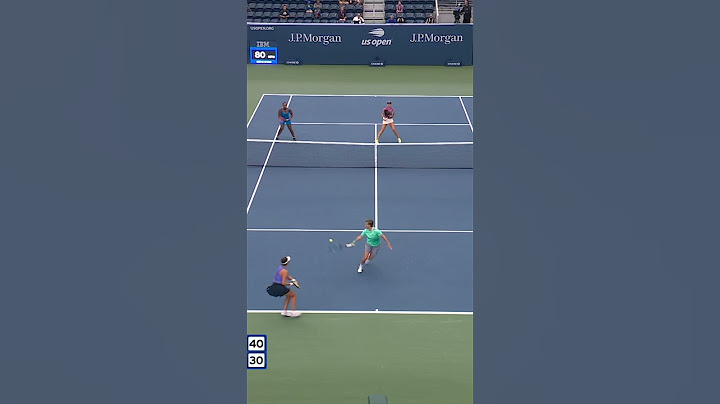 WHAT a doubles point! 👏