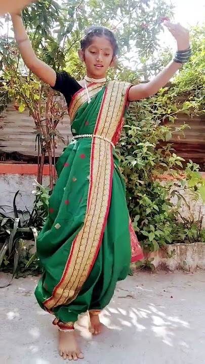 Shravani Gaikwad phule savitri nasti tr Dance