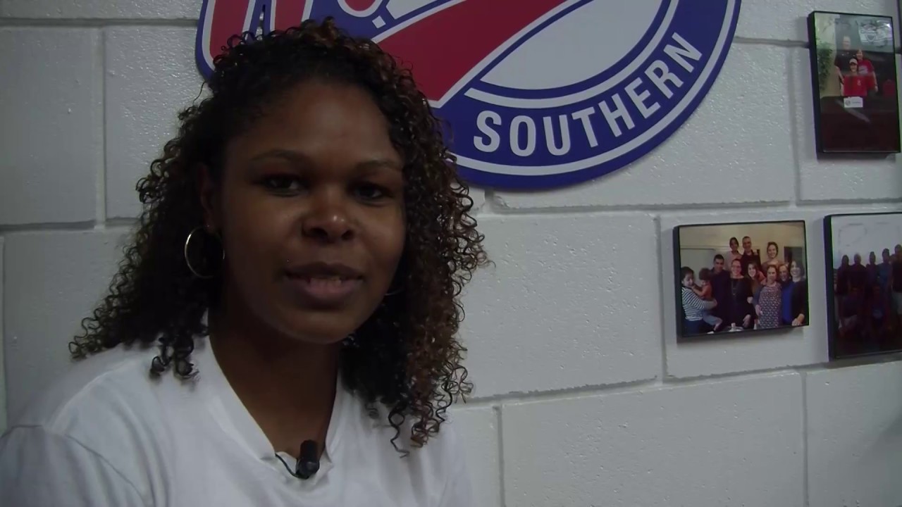 Motivation Monday: Courtney Strauthers - YouTube