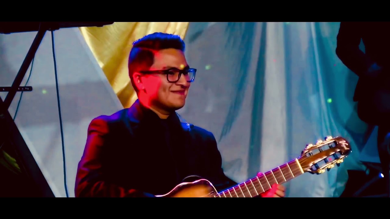 Paulina y Paul Tamayo. Bolero 20 años.