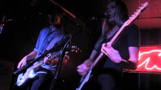 Big Deal - Swapping Spit (Live @ The Old Blue Last, London, 27/03/14)