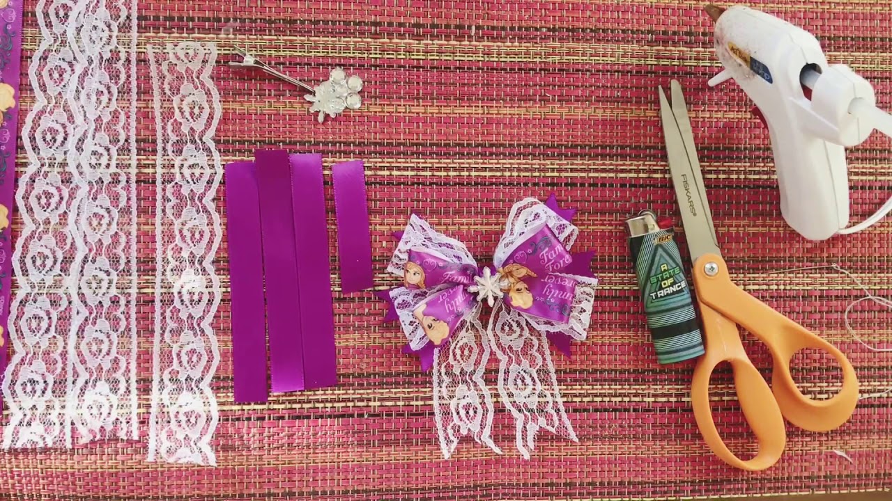 Moño simple con encaje y listón frozen😍 súper fácil