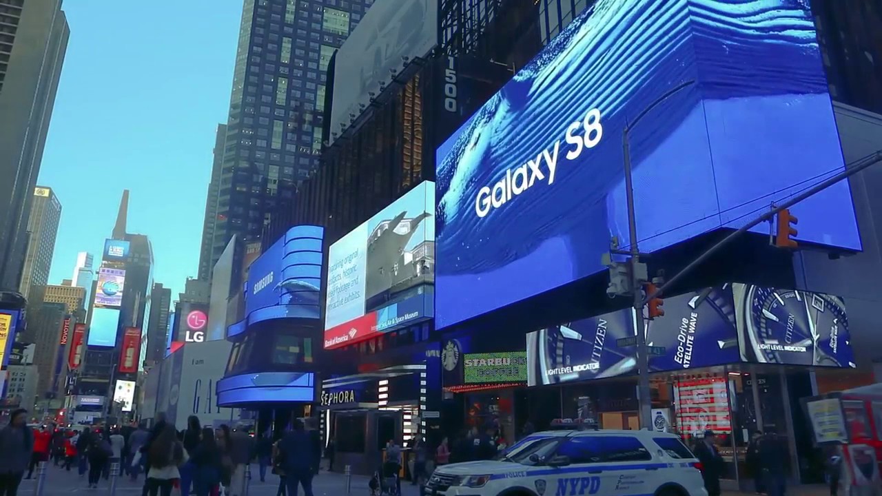 Samsung Galaxy s8 - Time Square Takeover - YouTube
