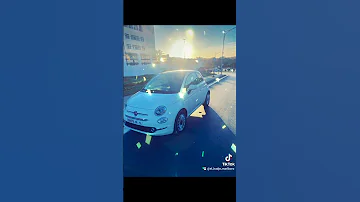 رجال بلمطيات يعشقو فينا الفتيات شاب لوطفي Cheb Lotfi Rdjle Blmotate Avec Fiat 500 El Hadje Fares 