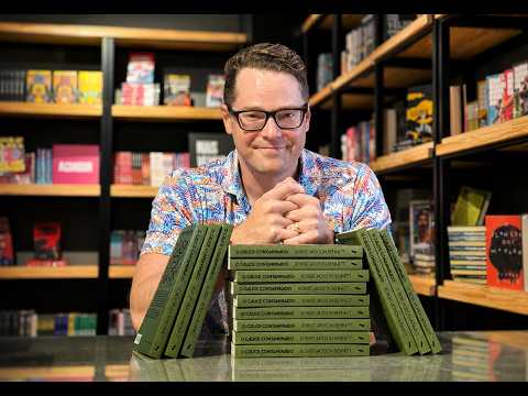 Robert Jackson Bennett no Brasil: fantasia, mistério e os bastidores de "O cálice contaminado" 🍷🍃