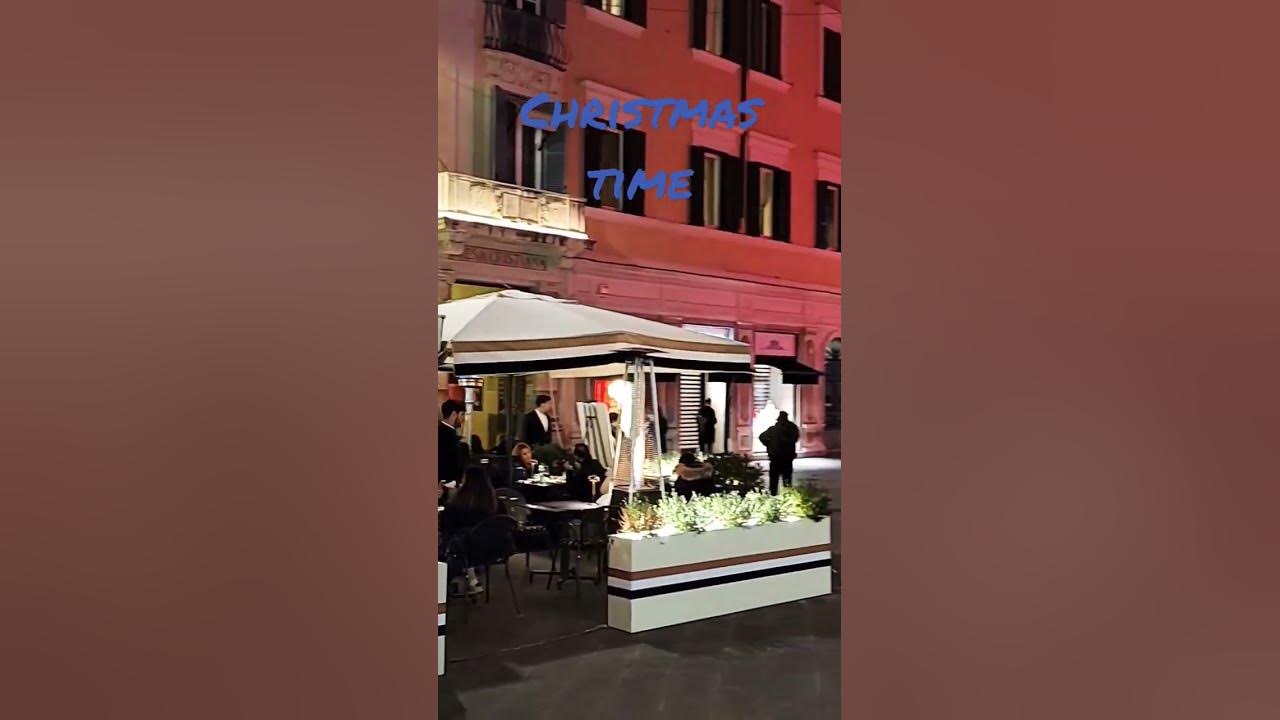 Rome, Italy | Christmas Time 2022 in The Heart of The Eternal City - Piazza di S. Lorenzo in Lucina
