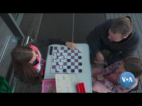 Checkers Champion, 11, Helps Ukraine War Effort