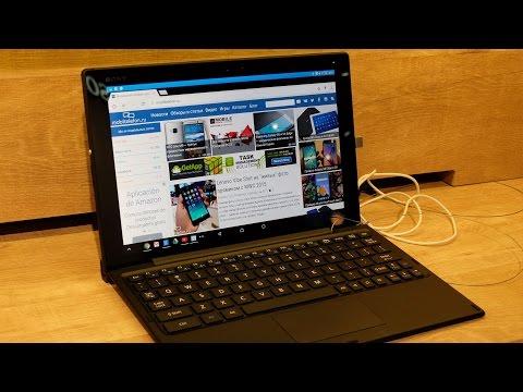 Sony Xperia Z4 Tablet с клавиатурой BKB50: демонстрация на стенде Sony на MWC 2015
