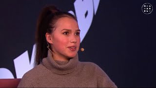 Alina Zagitova 2021.12.24 Moscow Youth Interview