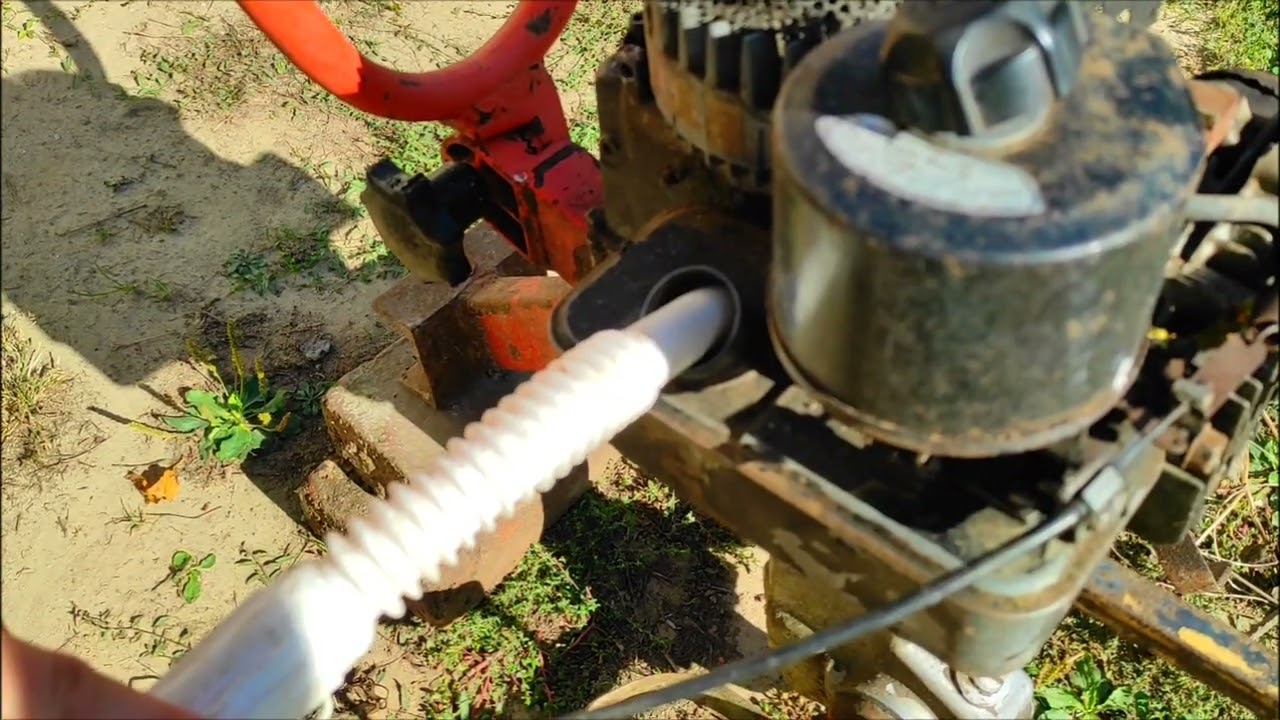 briggs stratton 4.5 HP revival of an old hoeing machine